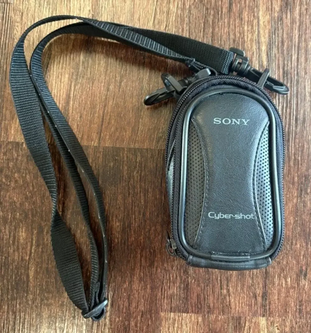 Sony Cyber-Shot Unisex OS Black Faux Leather Camera Bag Shoulder Case EUC